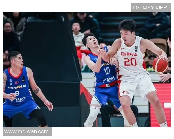 韩硕：从篮球新星到职业生涯的蜕变与挑战之路